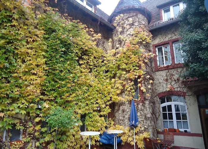 ブルク-シュトゥーベン ゲストハウス マインツ